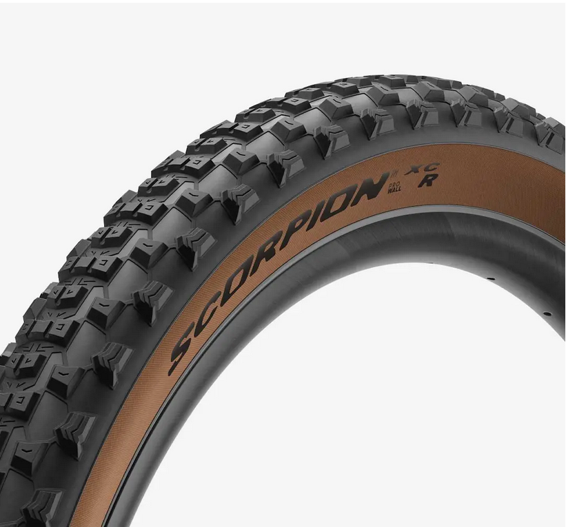 Külső Pirelli Scorpion™ MTB R XC Calssic 120 TPI Defektvédelem: ProWall Tubeless ready(belső nélküli) fold. 29" x 2,2 fekete/beige