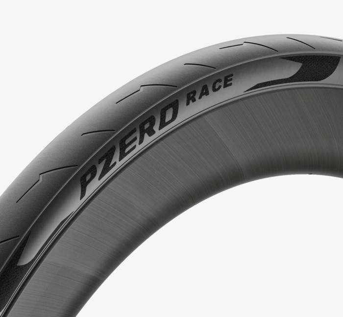 Külső Pirelli P ZERO™ RACE TLR 28-622 - full fekete - “Made in Italy”