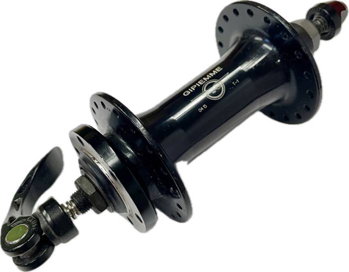 Agy FAT Gipiemme első 36ly. 6 furatos fekete 135mm gyorszáras