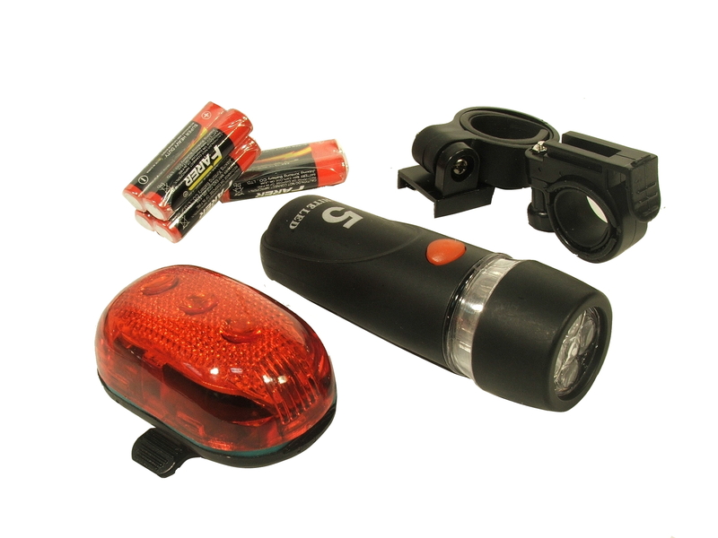 Vilagitás garnitúra 5 led-es