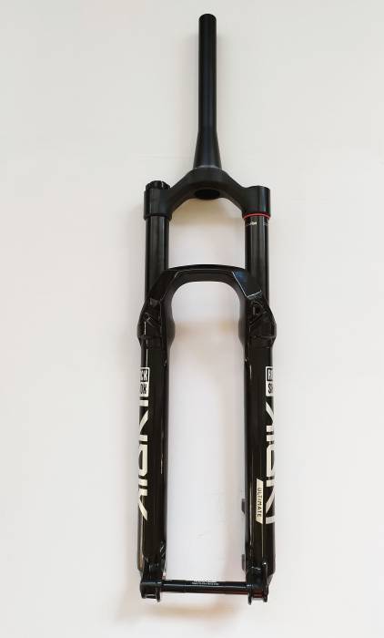 Fork RS Lyrk ULT RC2 29SB 150 EGBLK,44, 00.4020.614.003